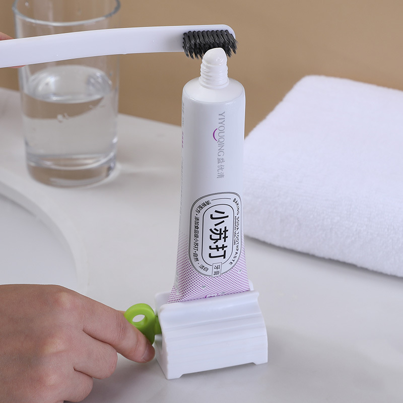 Automatic toothpaste squeegee, lazy facial cleanser squeegee, manual toothpaste clip, creative manual toothpaste squeegee Specification image