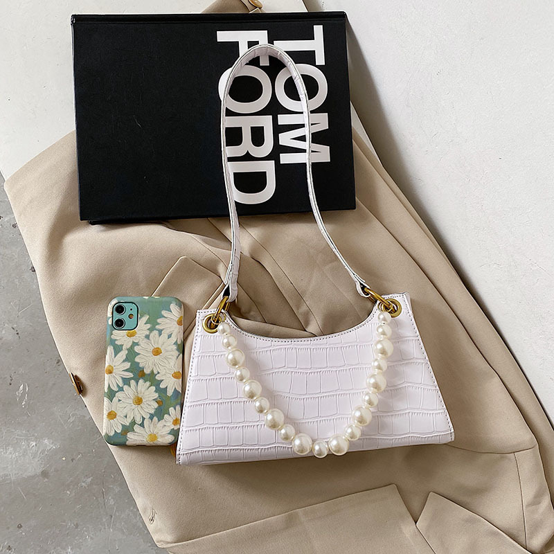 The popular pearl hand-held small bag 2021 spring Korean version, new stone pattern, unique and versatile, single-shoulder armpit bag, PU Application Scenario