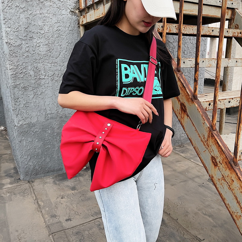 Cute and unique bow tote bag 2021 New Korean version large-capacity crossbody bag for girls, versatile single-shoulder canvas bag