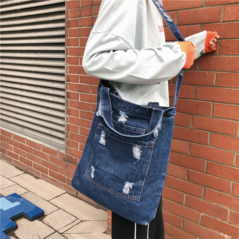 2021 new retro hand-held denim women's fabric bag, artistic bag, canvas single-shoulder bag, Korean shopping bag, crossbody bag