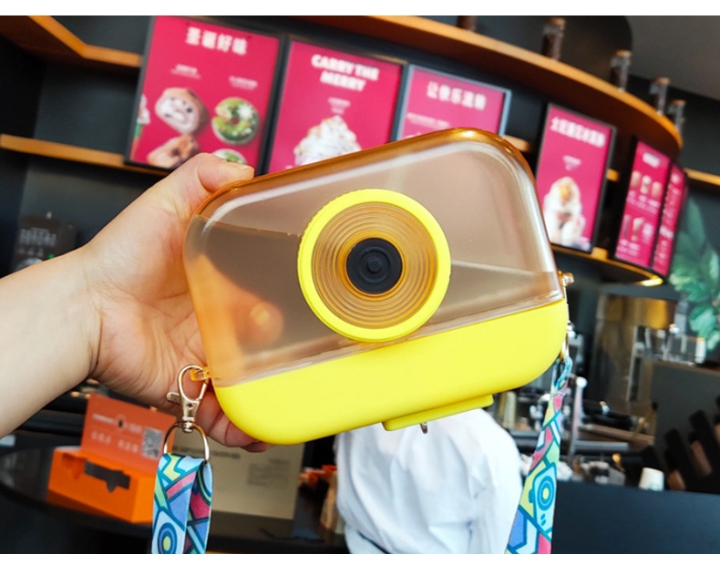 Creative 3D camera plastic cup 400ml Portable shoulder strap casual cup Straw cup box gift water cup wholesale Item Picture