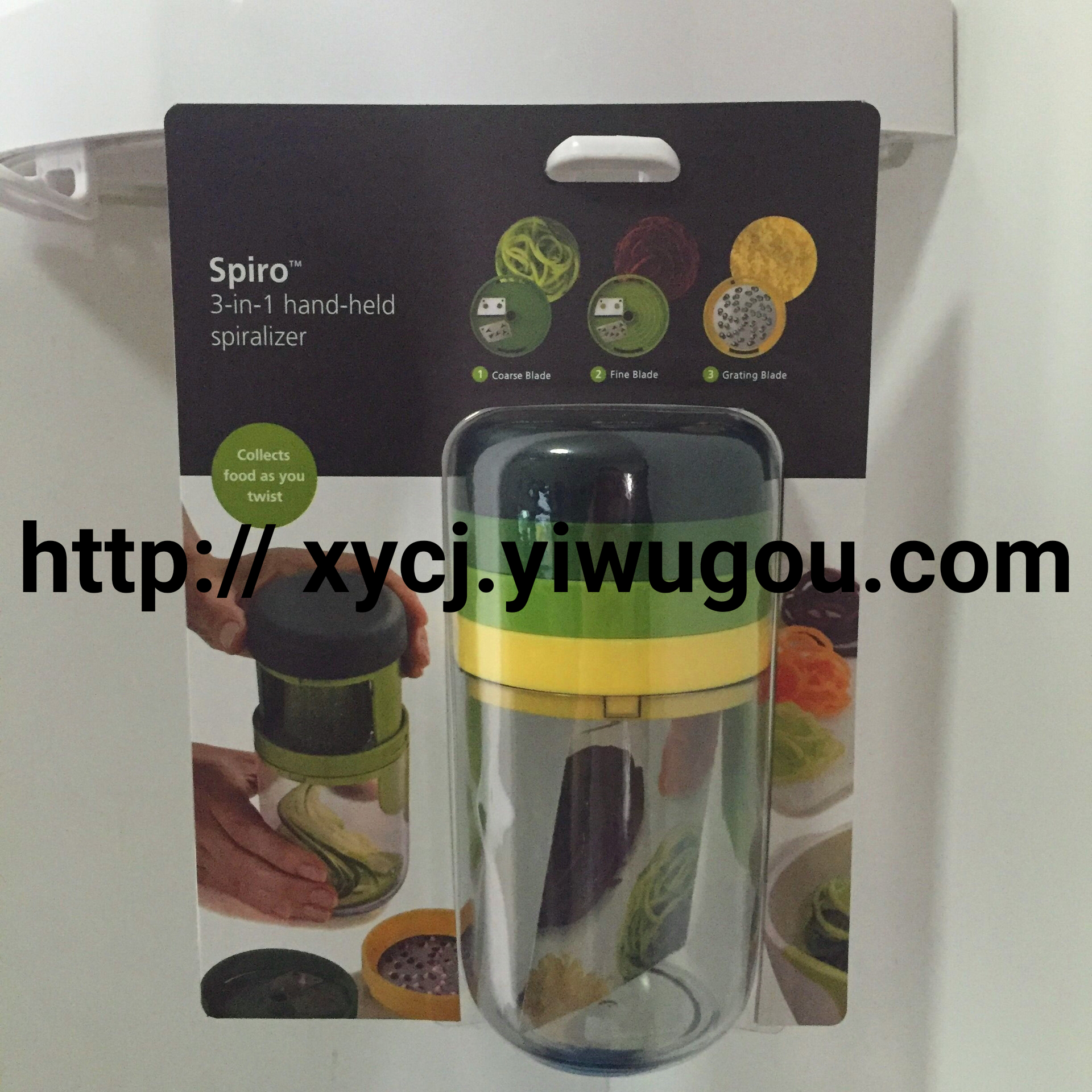 Multi-functional vegetable slicer, three-in-one vegetable shreds, rotating cup, cold dish shreds, vegetable slicer, cucumber and zucchini shred and cut