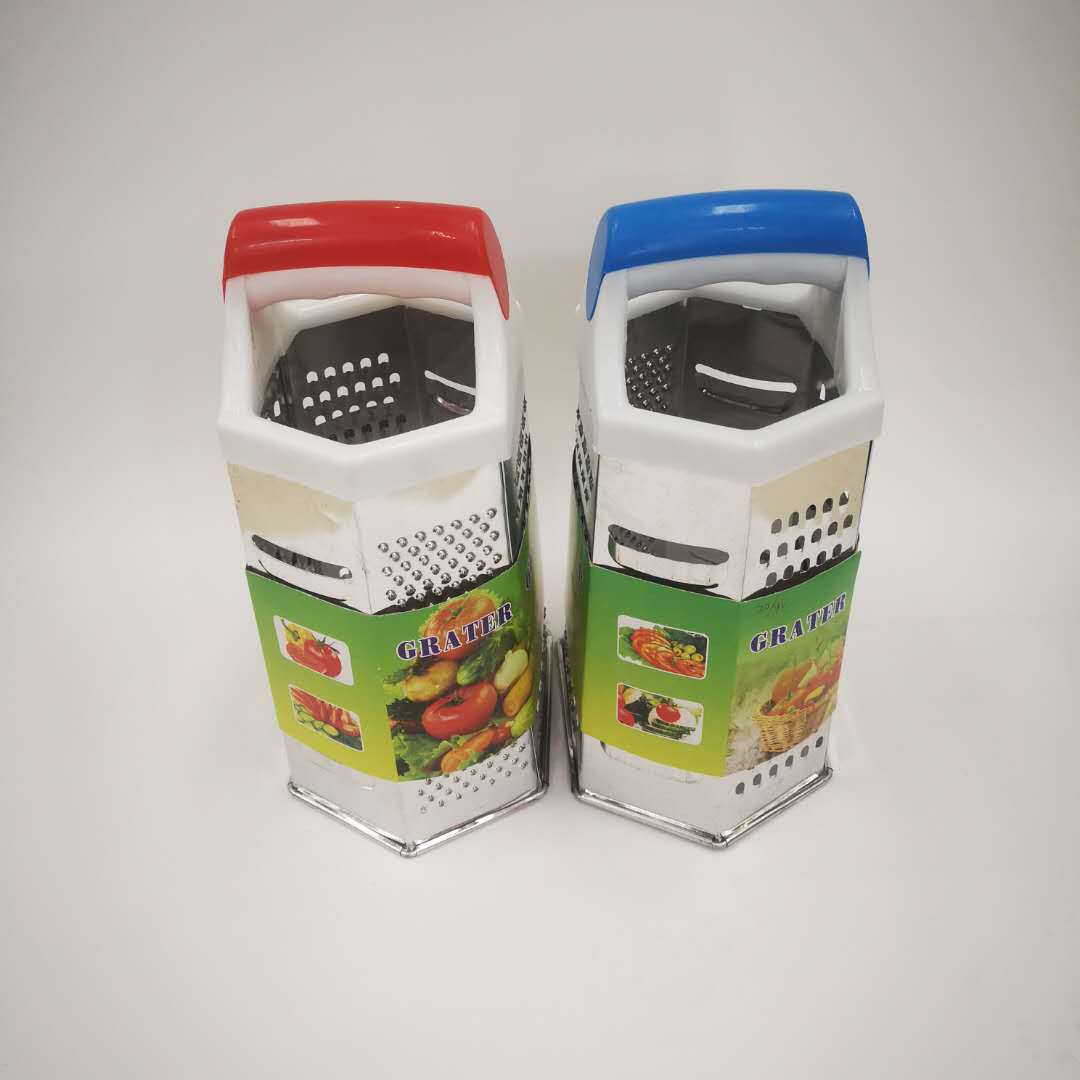 The factory's multi-functional six-sided grater for kitchen small four-sided cheese and fruit and vegetable grater is in stock Application Scenario