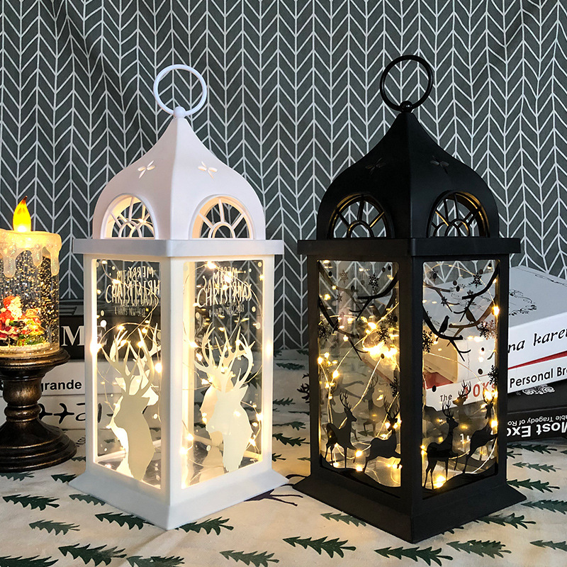 Wholesale LED light strings, plastic Christmas deer wind lanterns, Christmas tree wind lanterns, festival creative decorative hanging ornaments, cross-border exclusive supply