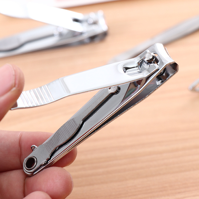 Factory direct sale: Bianxu 0340 stainless steel nail care set, nail clippers and tweezers 2-piece combination set Item Picture