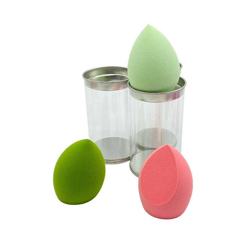 The makeup fit is smooth and the beauty egg powder puff turns into large water droplets when it comes into contact with water. / Two-cut diagonal powder puff, beauty expert makeup touch-up Specification image