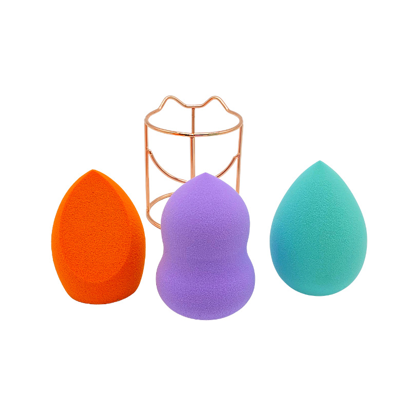 Gourd powder puff with water droplets, slanted cut, non-latex, skin-friendly, enlarges when soaked in water, solid color makeup powder puff, dry and wet dual-purpose sponge egg Application Scenario