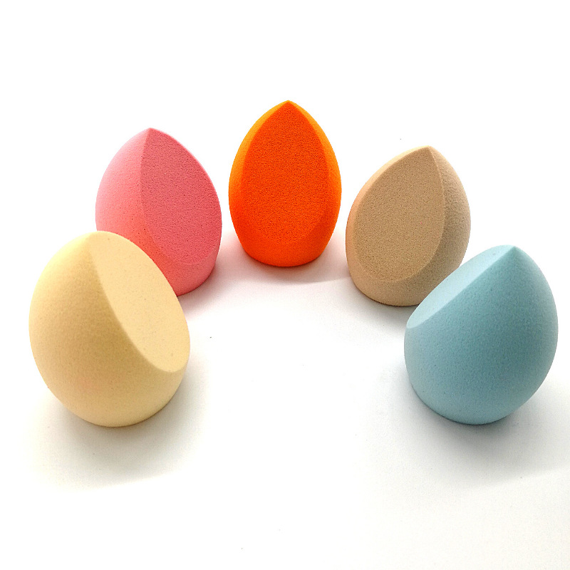 Factory direct sales and wholesale can customize powder-free makeup tools, gourd water droplet oblique cut non-latex powder puffers, and beauty eggs Application Scenario