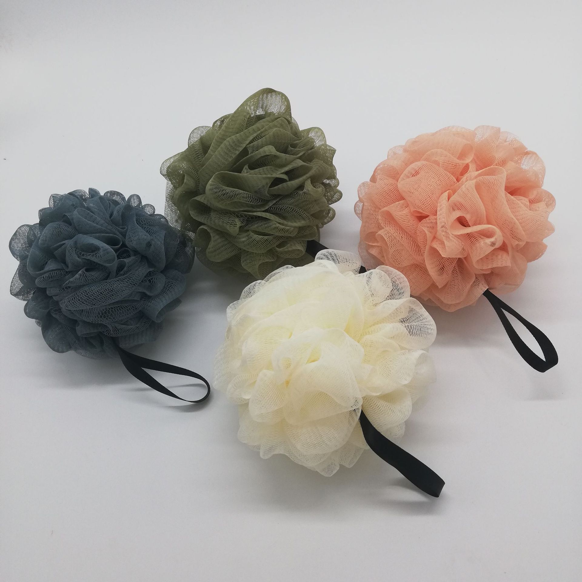 Factory direct sales of plain bath flowers, back scrubbing bath balls, bath scrubs, bath sponges, soft foam, bath flowers Item Picture