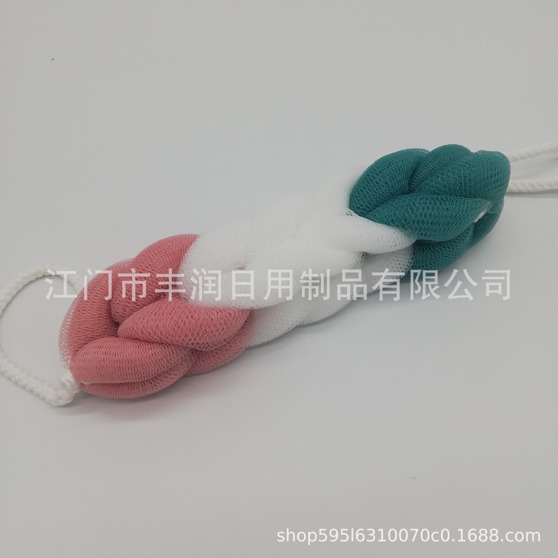 Factory direct sales of ultra-soft bath strips, color-blocked long bath balls, fine mesh bath flowers, bubble balls and bath sponges, customized