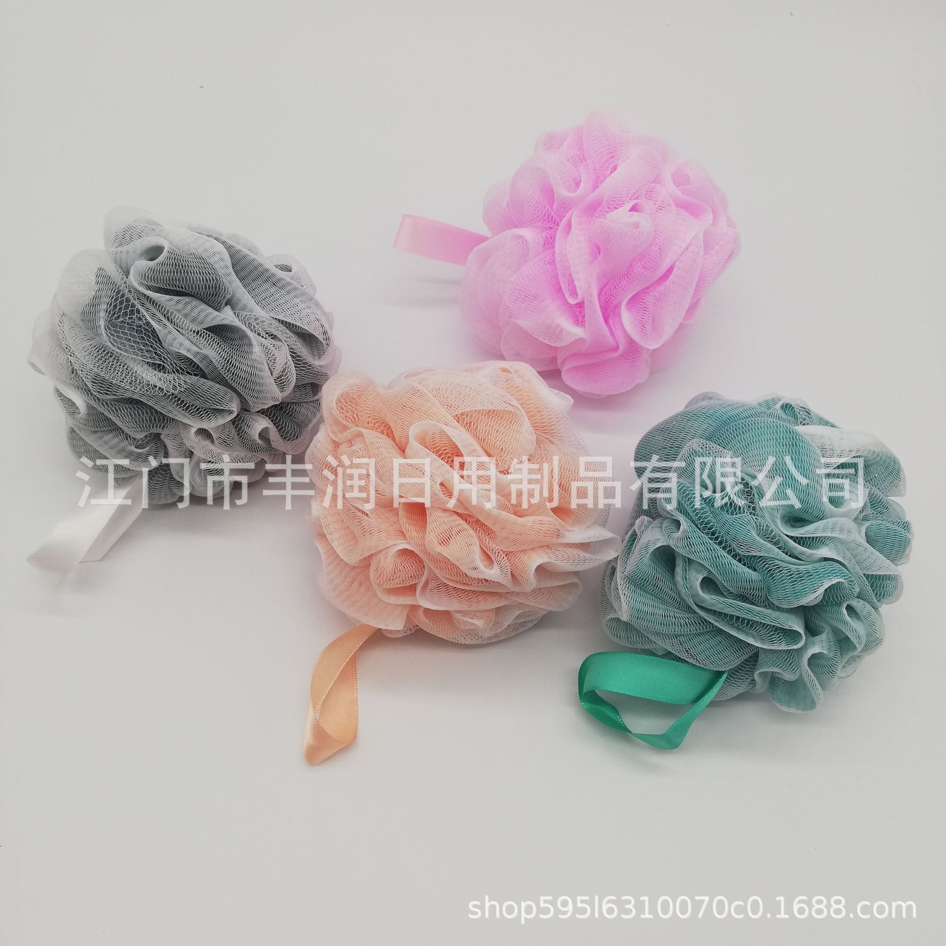 Two-color bath balls, color-matched bath balls, bath flower foaming net, super soft fine net bath flower, household back rubbing bath products