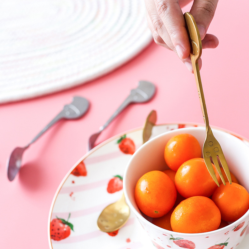 Stainless steel cartoon fruit spoon and fork, afternoon tea dessert cake spoon, animal-shaped tableware fork and spoon, creative tableware, decorative spoon, stainless steel dessert spoon, ice cream spoon, Popsicle spoon, spoon, dinner spoon Specification image