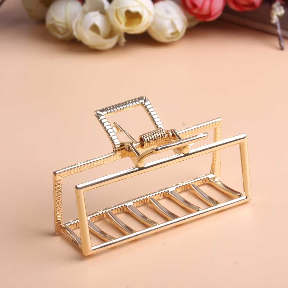 6-yuan store accessories: Metal matte brushed color preservation, shark hairpin, large volume, large hairpin, back of the head