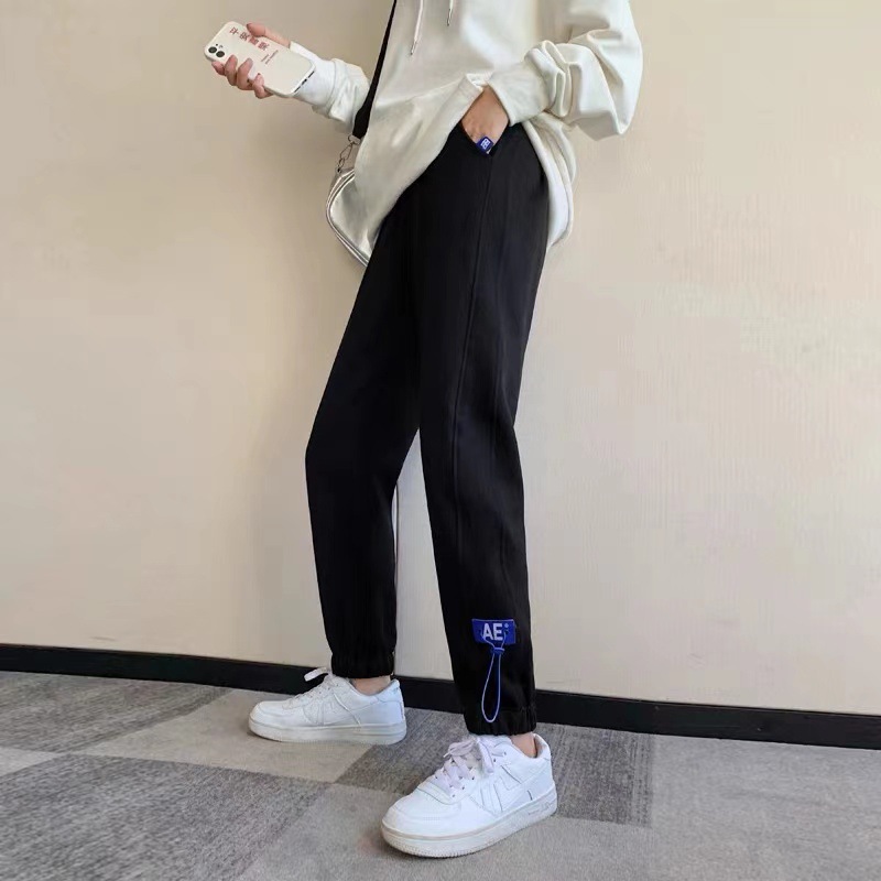 2021 new style sport pants for women: Loose and tight-fitting, suitable for spring and autumn commuting, slimming, versatile straight gray casual pants and sweatpants Specification image
