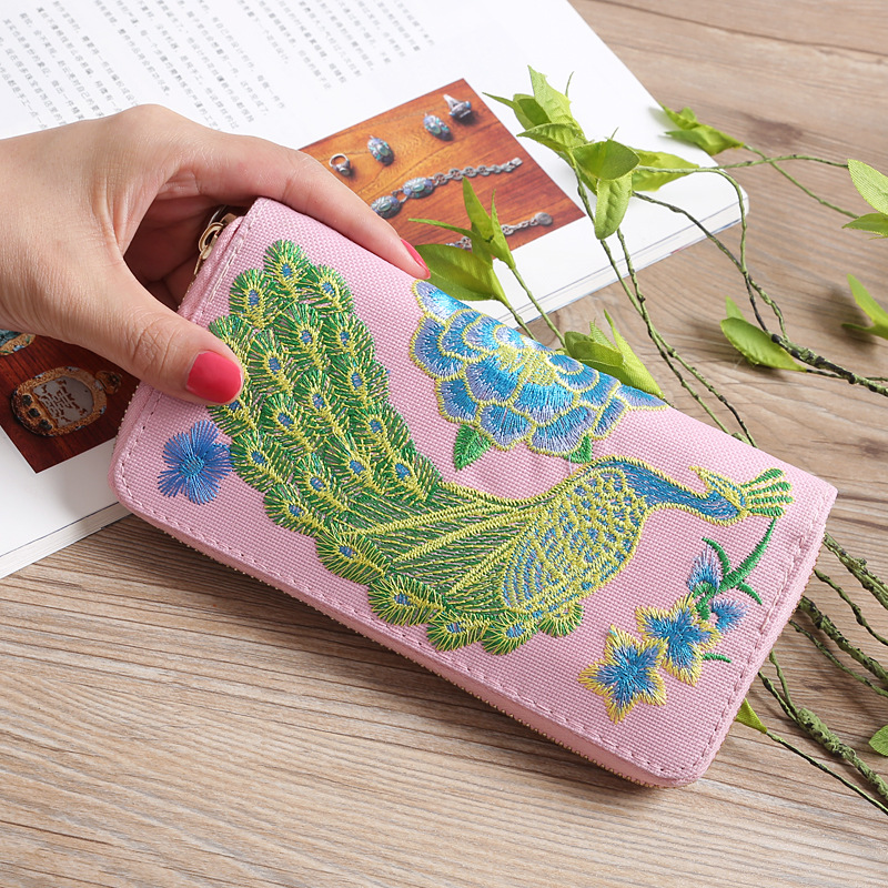 2021 New style Yunnan ethnic style long clutch bag with peacock double-sided embroidery for women, multi-slot coin purse Application Scenario