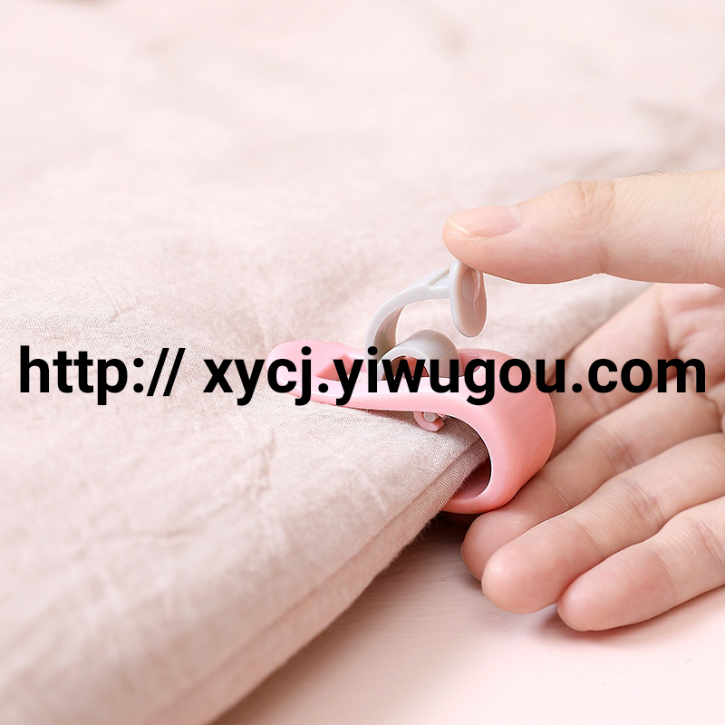 Multi-functional rotatable hook, no need for drilling, strong adhesive storage hanger, kitchen and bathroom spatulas, knives and small items Specification image
