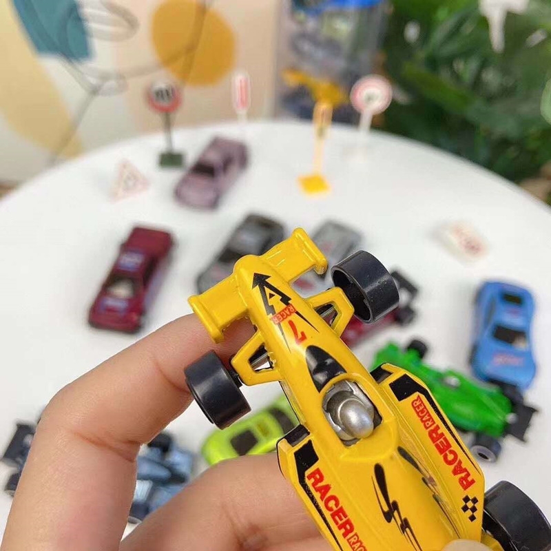 Cross-border best-selling children's simulation mini-game toy cars, cylindrical sliding alloy car racing model toys details Picture