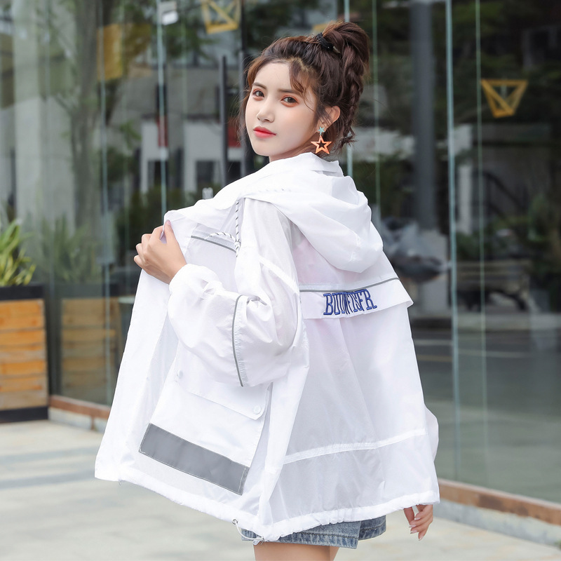 防晒衣服女生夏装2021新款初中高中学生韩版宽松百搭长袖薄款外套