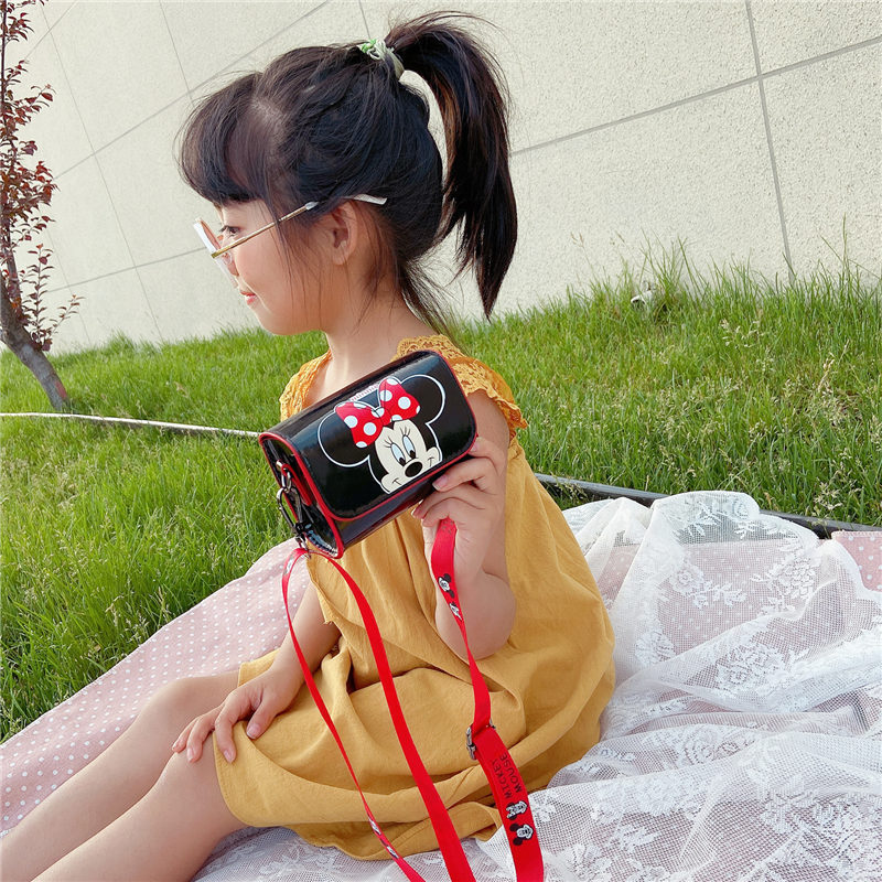 Cartoon fashion children's bag, mini printed anime single-shoulder crossbody bag, trendy Korean version small square bag for men and women, coin purse Specification image