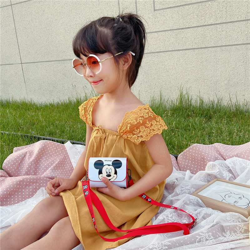 Cartoon fashion children's bag, mini printed anime single-shoulder crossbody bag, trendy Korean version small square bag for men and women, coin purse details Picture