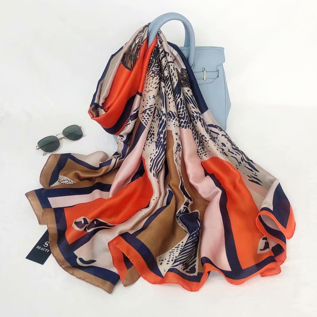 Yiwu shopping alliance retail 90*180 new silk satin South Korea satin scarf long scarf scarf high-end horse silk feel