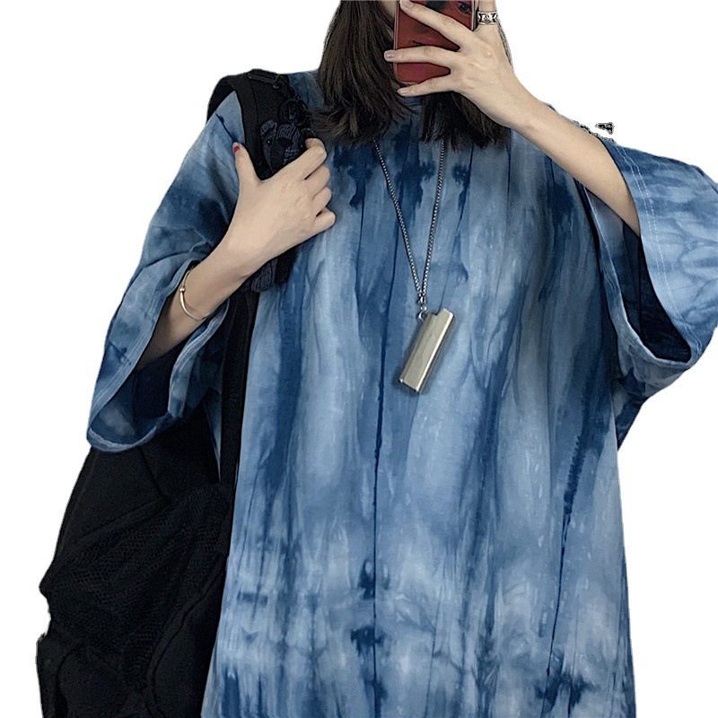 The 2021 Spring/Summer new ins trend dark style irregular ink-wash tie-dye printed loose short-sleeved T-shirt is in stock Item Picture