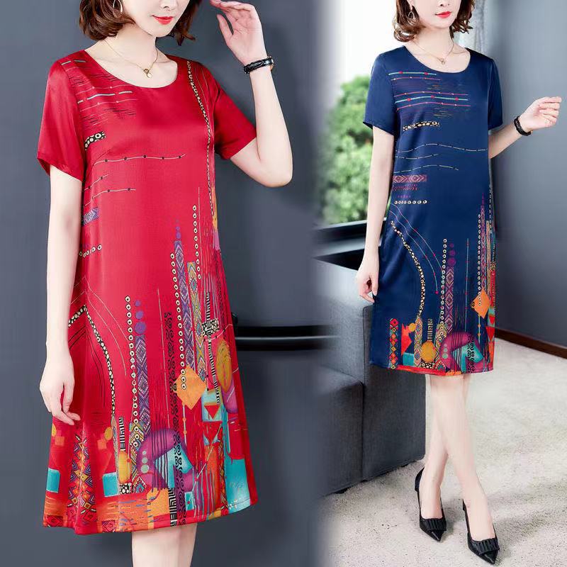 Mom's loose and large-sized 2021 summer new style ice silk cool dress, a trendy lady