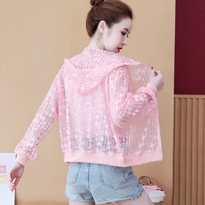 Outerwear women's 2021 summer sun-protective clothing, long-sleeved, New Year's style, thin and versatile sun-protective clothing, Korean fairy, super fairy-like and stylish