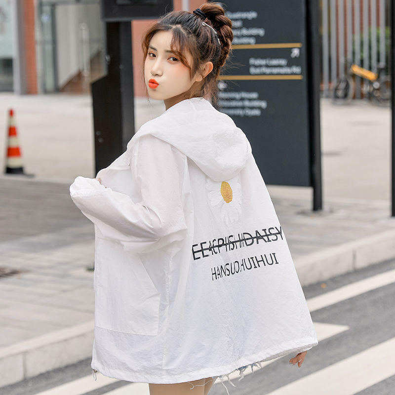 Sun protection clothing 21 New Style popular Little Daisy summer light cardigan for students Loose, comfortable and breathable hooded jacket for women