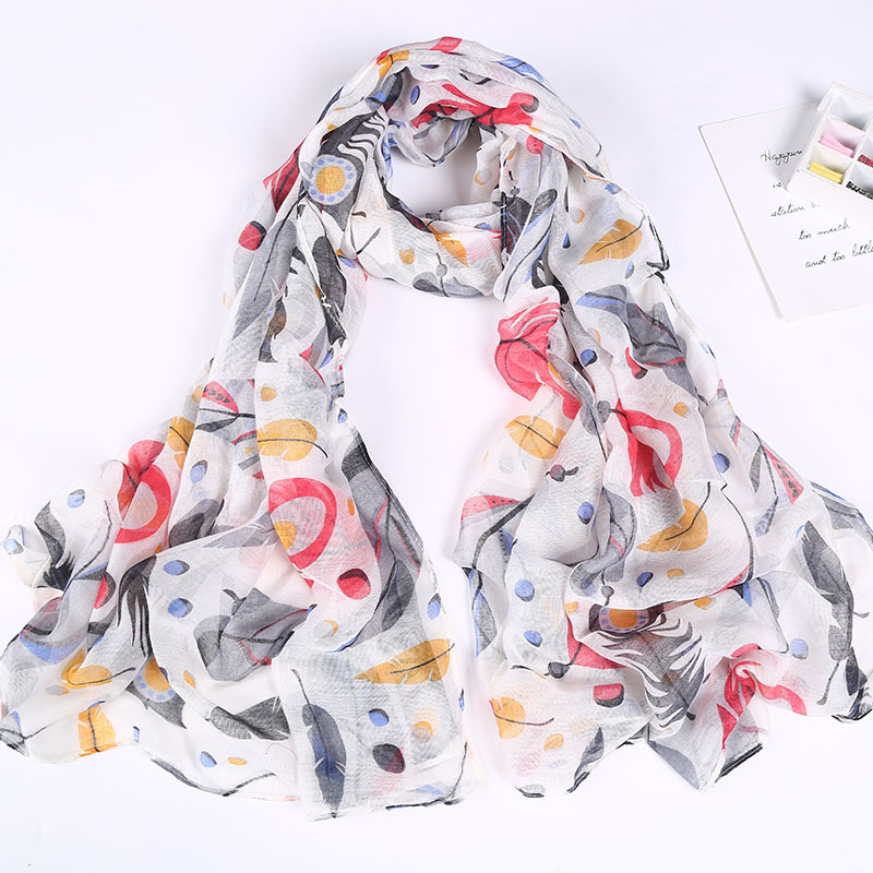 2021 new Balinese yarn feather print spring and summer leisure ladies scarf shawl scarf manufacturers direct spot Item Picture