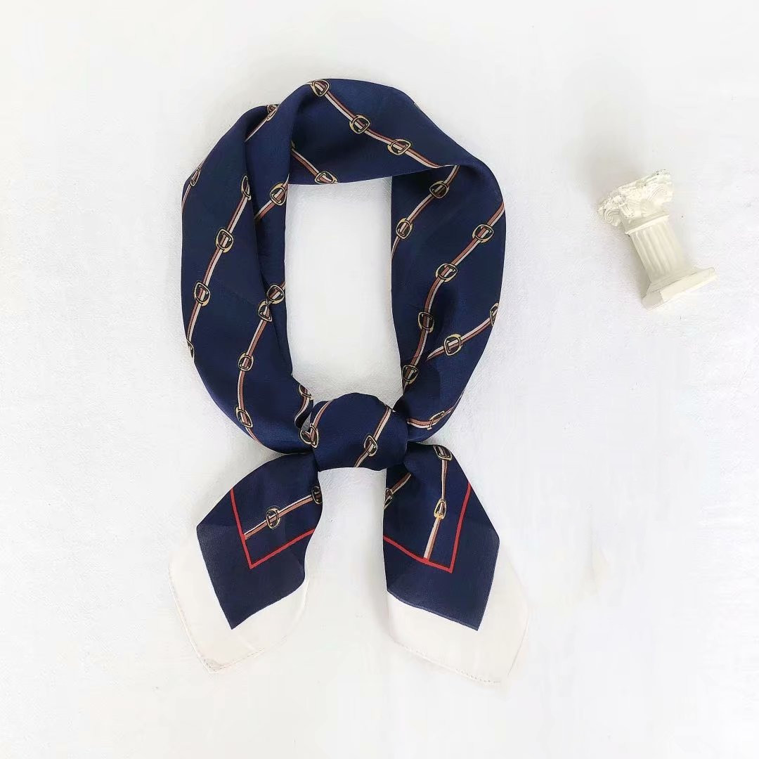 Imitation silk 70*70 square scarf, silk hand feel, silk scarf, scarf, bag towel, hair band, chain buckle details Picture