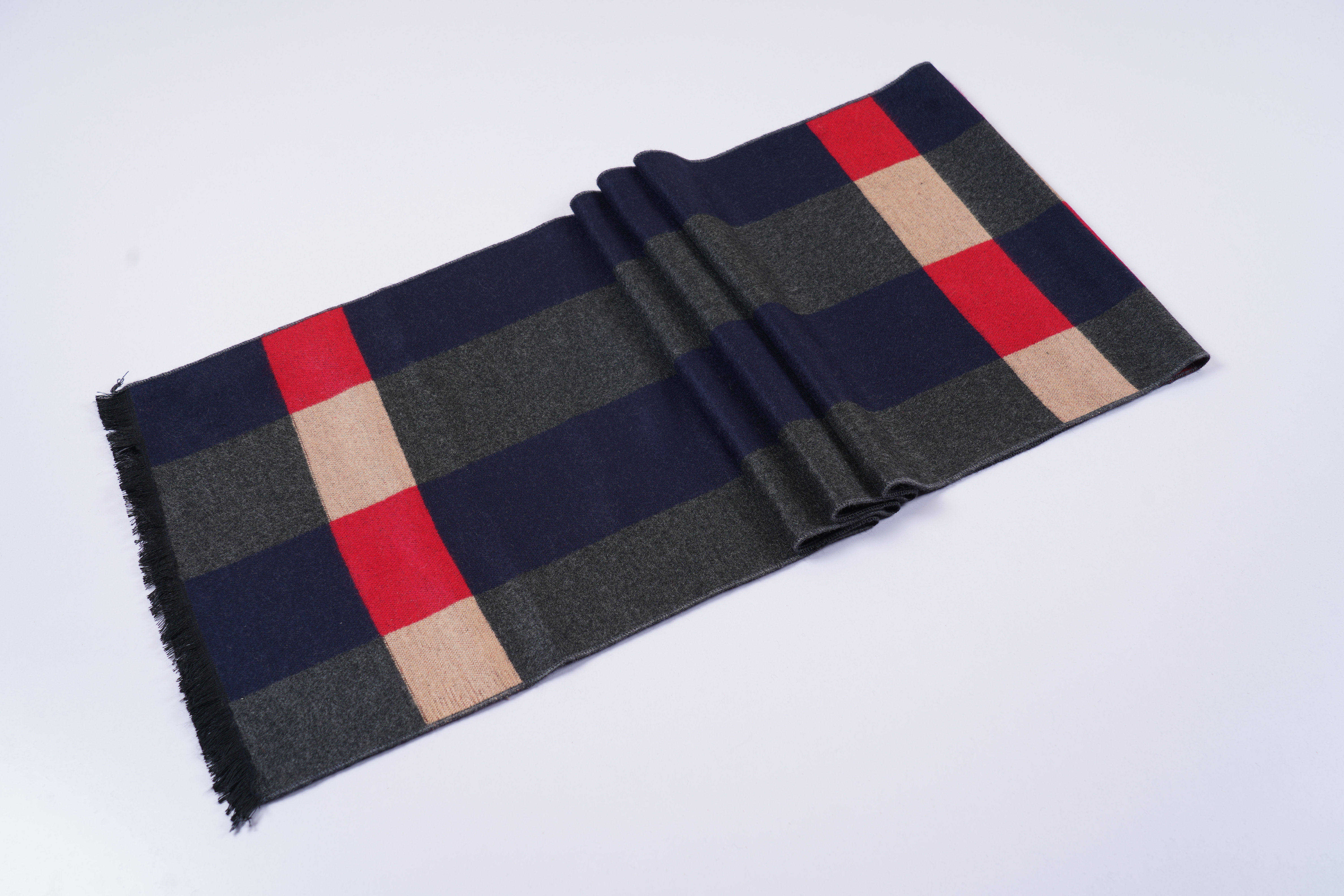 Thick scarf exquisite gift box, imitation cashmere scarf, men's scarf, fashionable and stylish new winter scarf, business men's cotton viscose scarf, new woven scarf, short beard