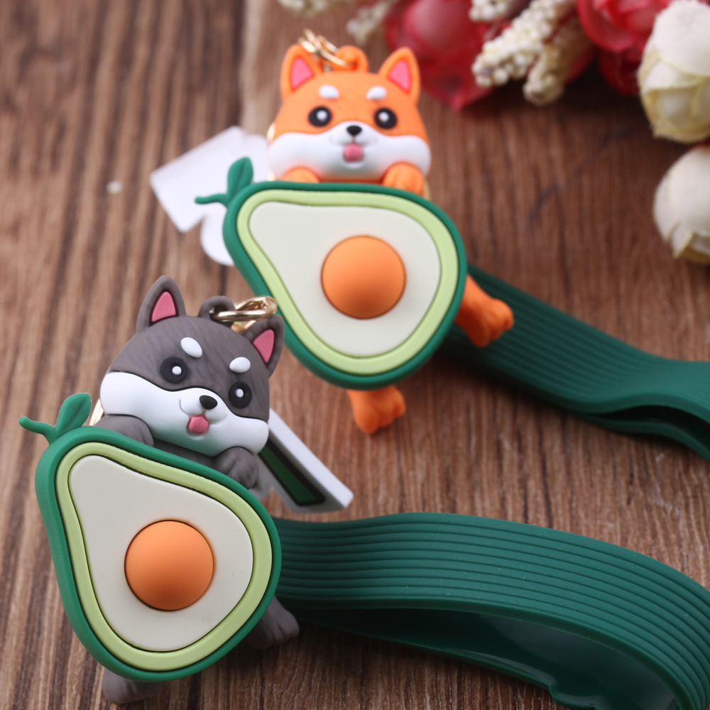 Ten-yuan store keychains, popular keychains for women, car cartoon dolls, pendants, schoolbag decorations, chain rings, rings for men Specification image