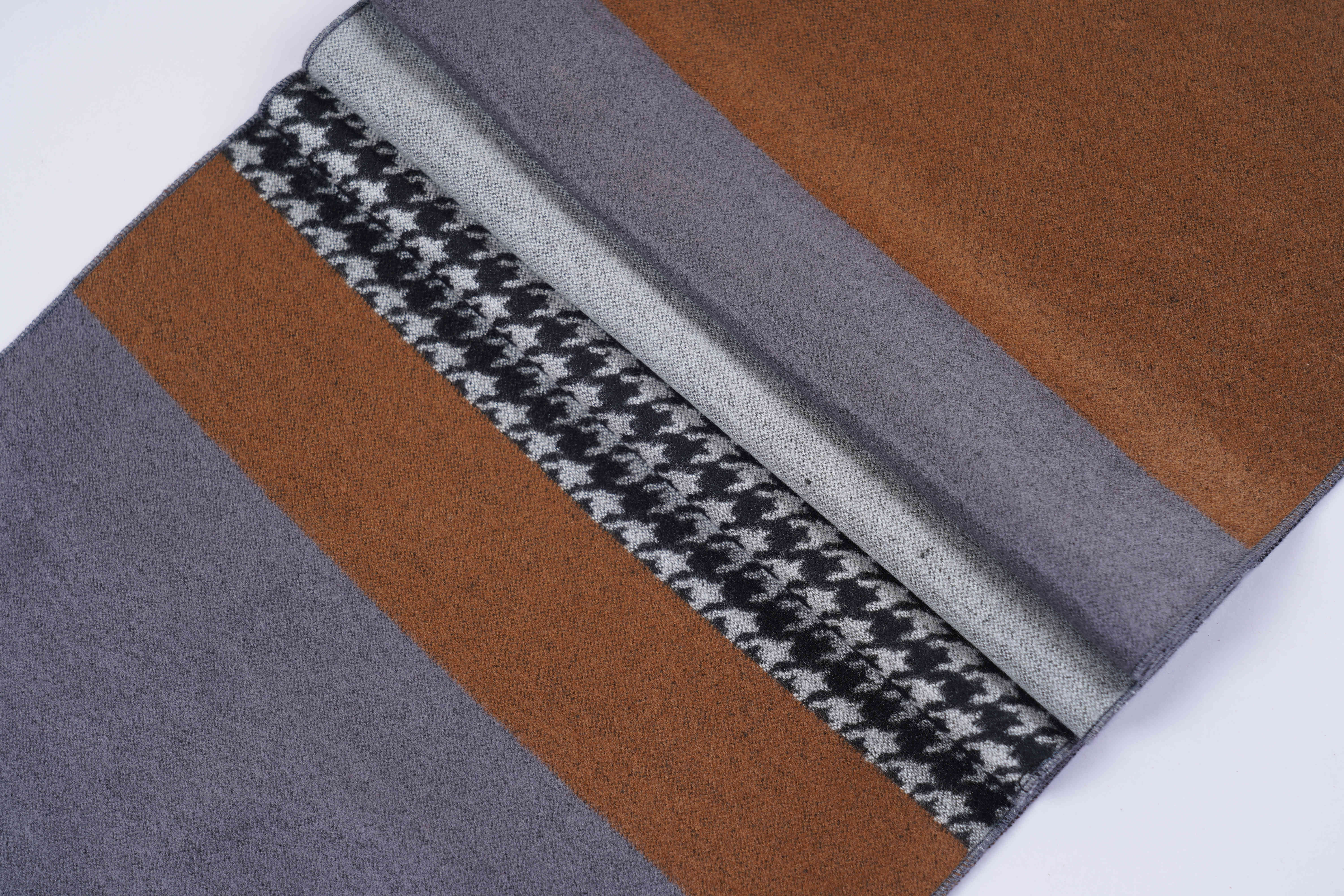 Exquisite gift box, men's scarf, fashionable and stylish new winter scarf, business men's cotton viscose scarf, thick scarf, cashmere imitation scarf, new woven scarf, short beard Specification image