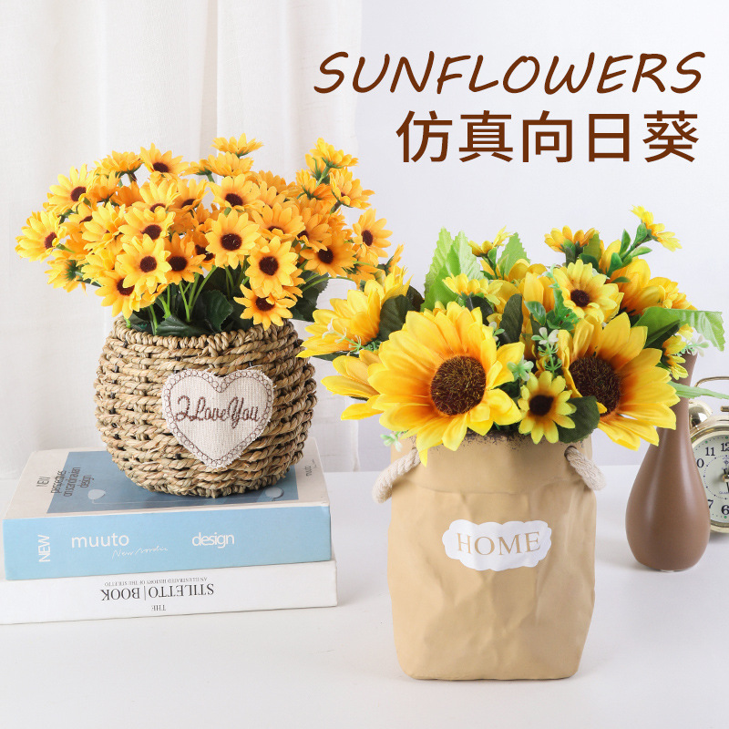 Factory wholesale of artificial sunflowers, wedding photography plastic flowers, living room ornaments, home decoration artificial sunflowers details Picture