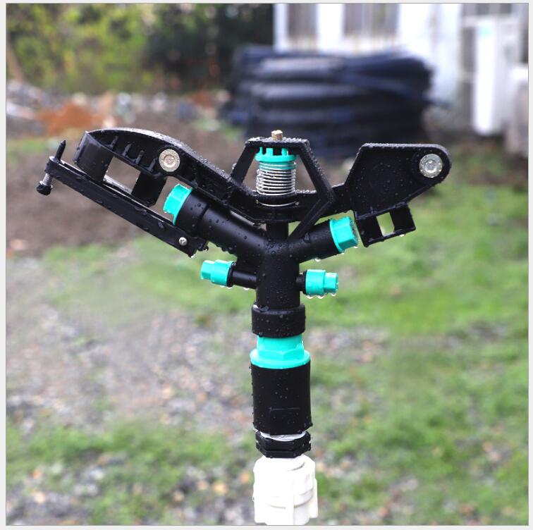 1-inch plastic alloy agricultural field irrigation swing arm sprinkler head, adjustable 360-degree rotating water spray head for lawn and horticulture Application Scenario
