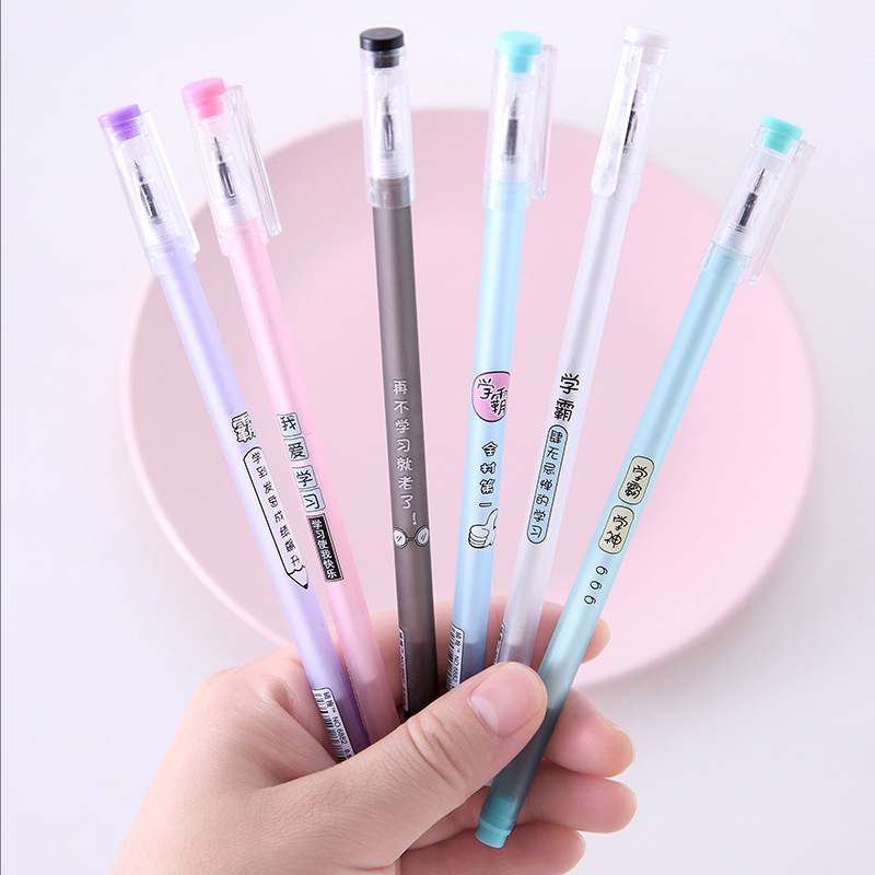 Outstanding student pens, school beauties and handsome boys, gel pens, cute students, personalized writing, office water-based pens, signature pens, factory direct sales Application Scenario