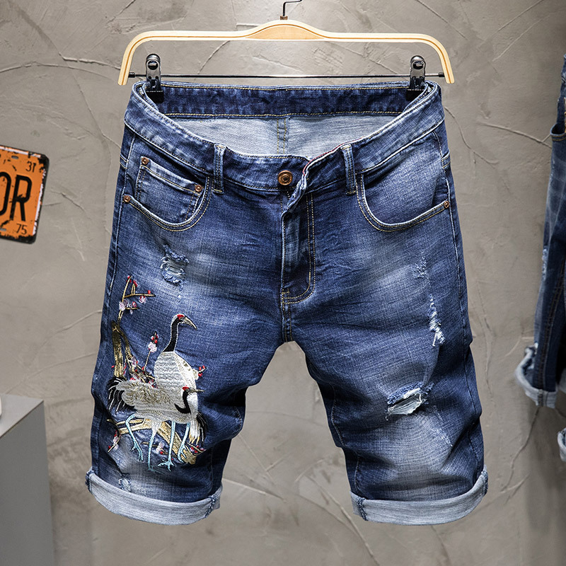 Men's embroidered printed ripped denim shorts, men's trendy brand loose five-inch mid-length pants, horse pants, casual summer thin style details Picture