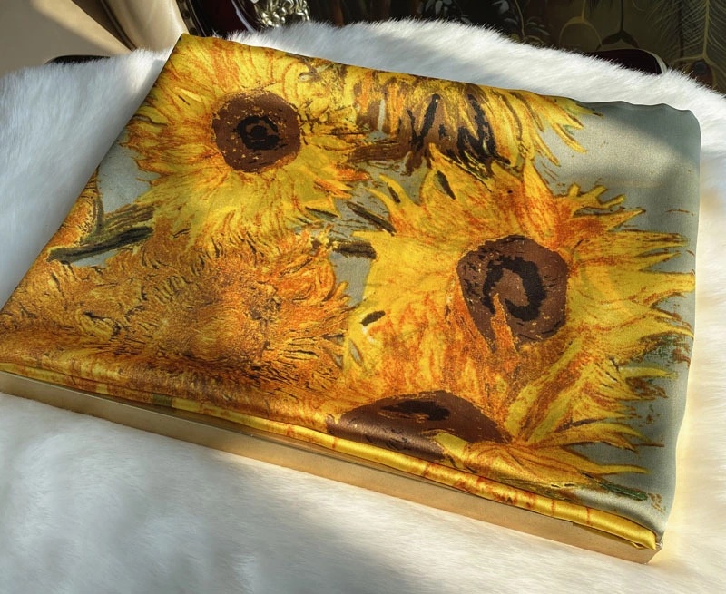 New silk satin 90*180 silk hand feel long scarf, beach scarf, headscarf and scarf can be used all year round Application Scenario
