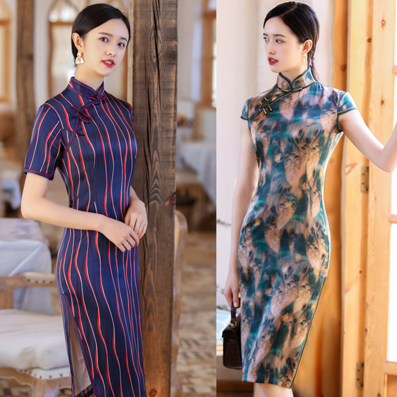 Z 'Z state factory wholesale silkworm silk lady traditional cheongsam 202 spring and summer new improved daily silk cheongsam skirt