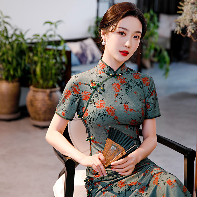 202 Early spring modified cheongsam young stand collar long printed slender Cheongsam dress republican style