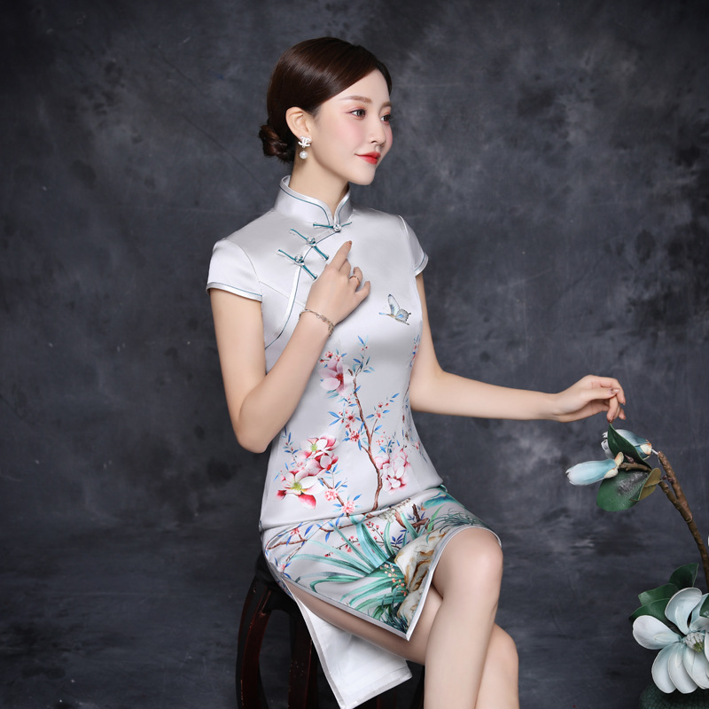 Silk mid-length handmade Cheongsam women's high-end 202 spring and summer new traditional printed silk Cheongsam