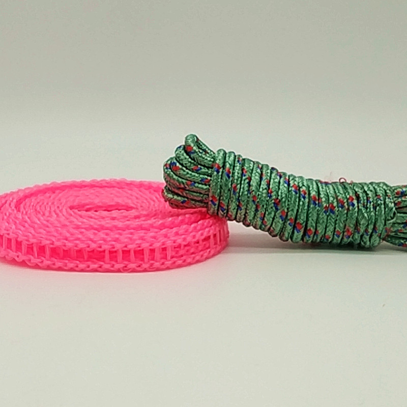 Sunshine Department Store bagged 5-meter anti-slip and windproof clothes drying rope, fence-style clothes drying rope, quilt drying rope, woven rope Application Scenario