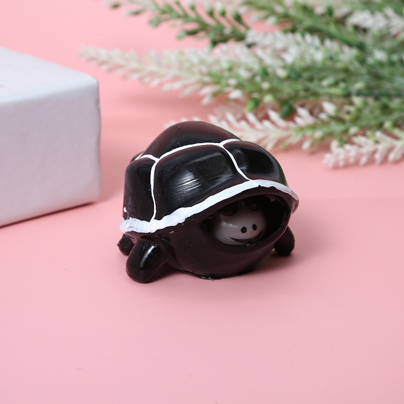 Novel and stress-relieving memory sand toy set: A little turtle with a spouting head to relieve stress, available from a lala Le toy manufacturer details Picture