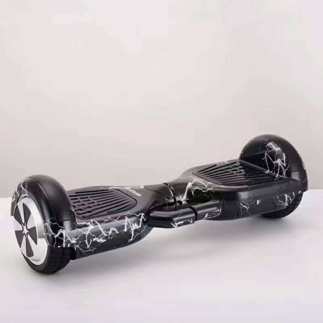 Adult and children's portable electric balance scooters, mini scooters, Bluetooth carousel lights, twist scooters, wholesale for foreign trade Application Scenario