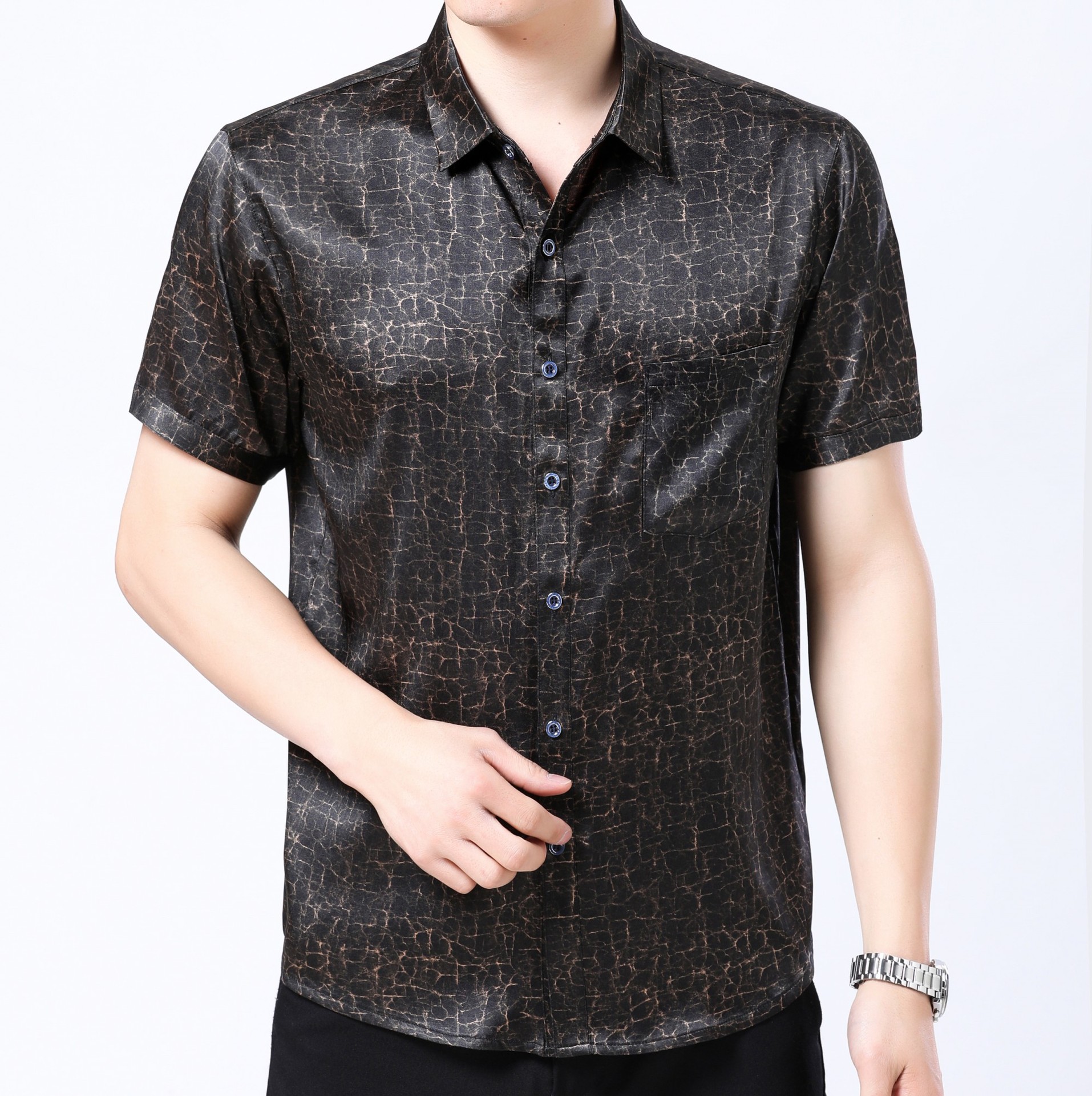 Middle-aged men's shirt short sleeve casual fashion satin men's shirt summer mulberry silk half sleeve inch shirt for men