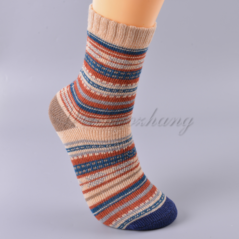 Men's rabbit wool thigh-high socks for autumn and winter, with a unique, colorful, striped, retro and trendy ins style Application Scenario