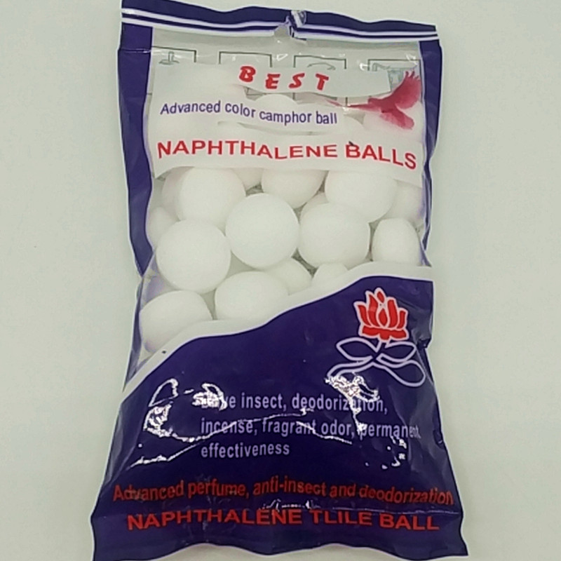 Sunshine Department Store's bagged camphor balls for wardrobes and toilets are deodorizing, mold-proof, insect-proof, fragrant and odorless Application Scenario