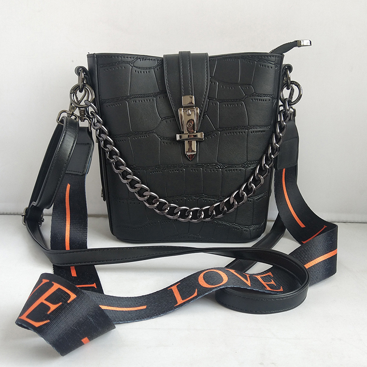 A tripod bag trend women's bag 6891 women's bag new versatile cross-body bag trend fashion single shoulder small bag