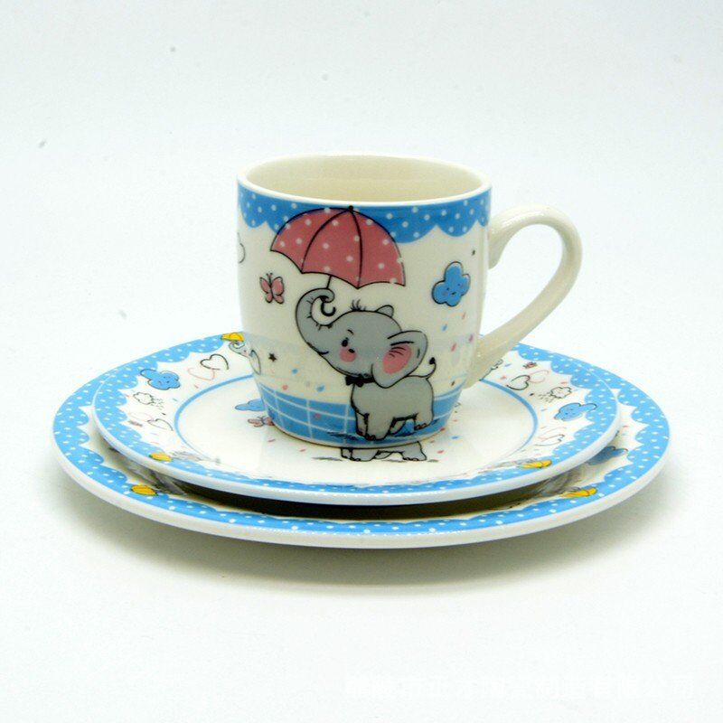 Ceramic three-piece children's set, cartoon cups, plates, morning tableware, cute ceramic tableware Application Scenario